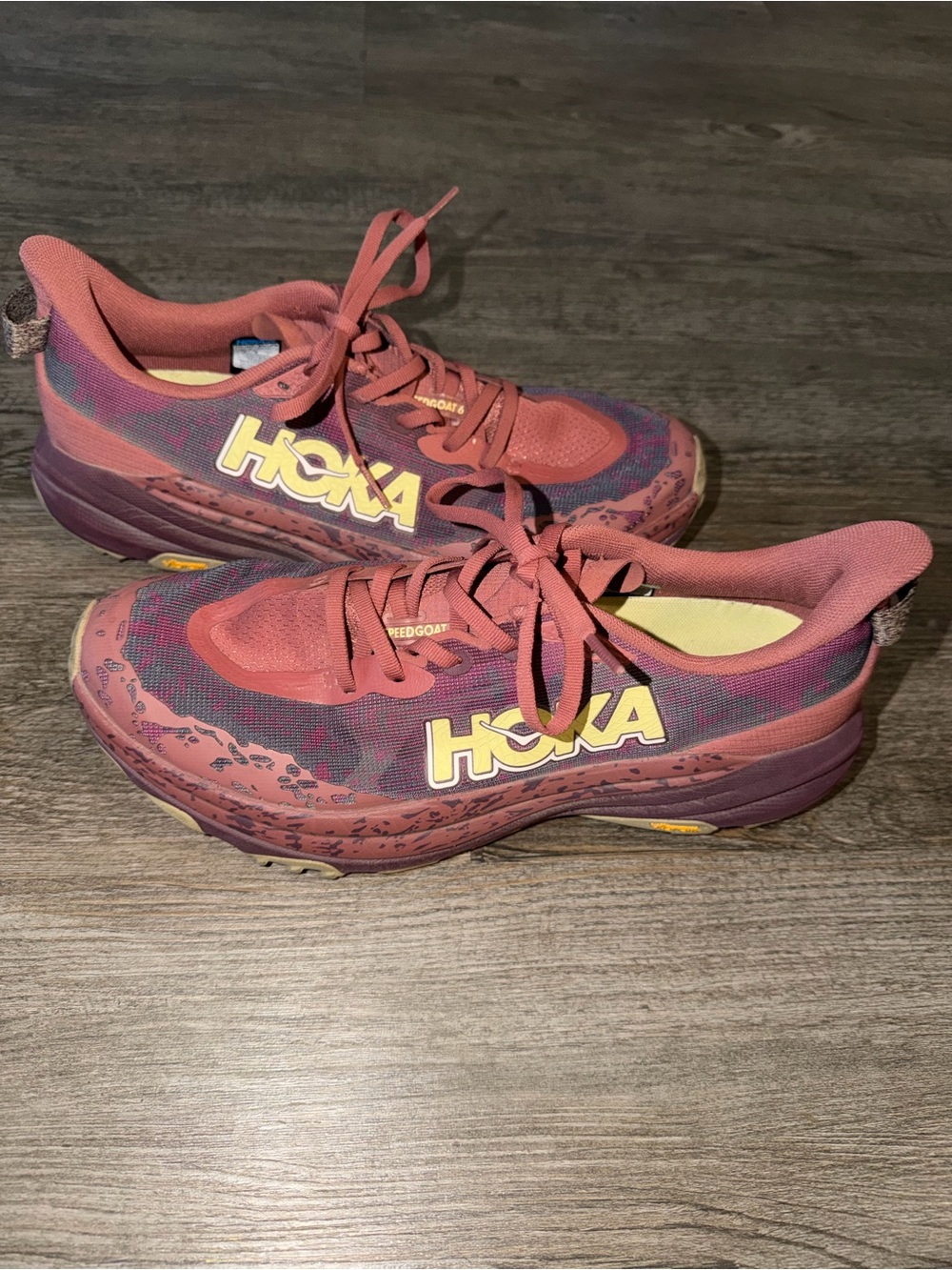 HOKA black Cherry  Speedgoat 6 Trail Running Shoes Women’s size 10.5
